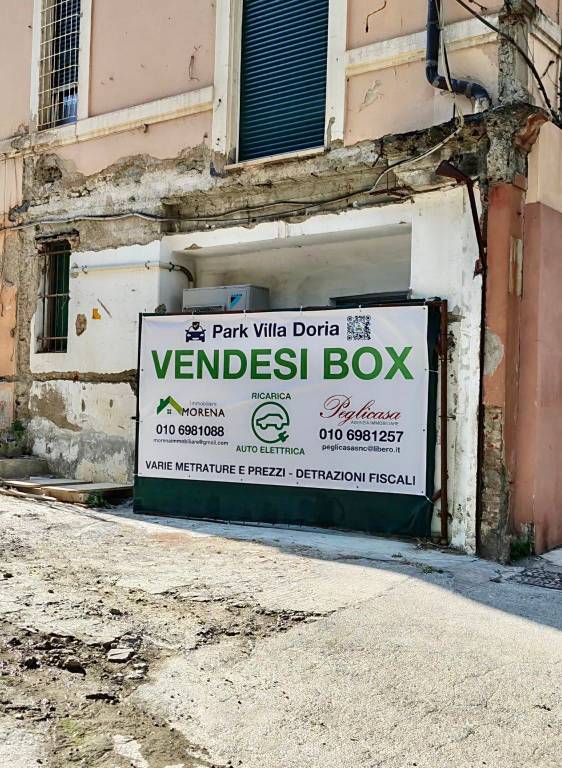box auto in vendita a Genova in zona Pegli