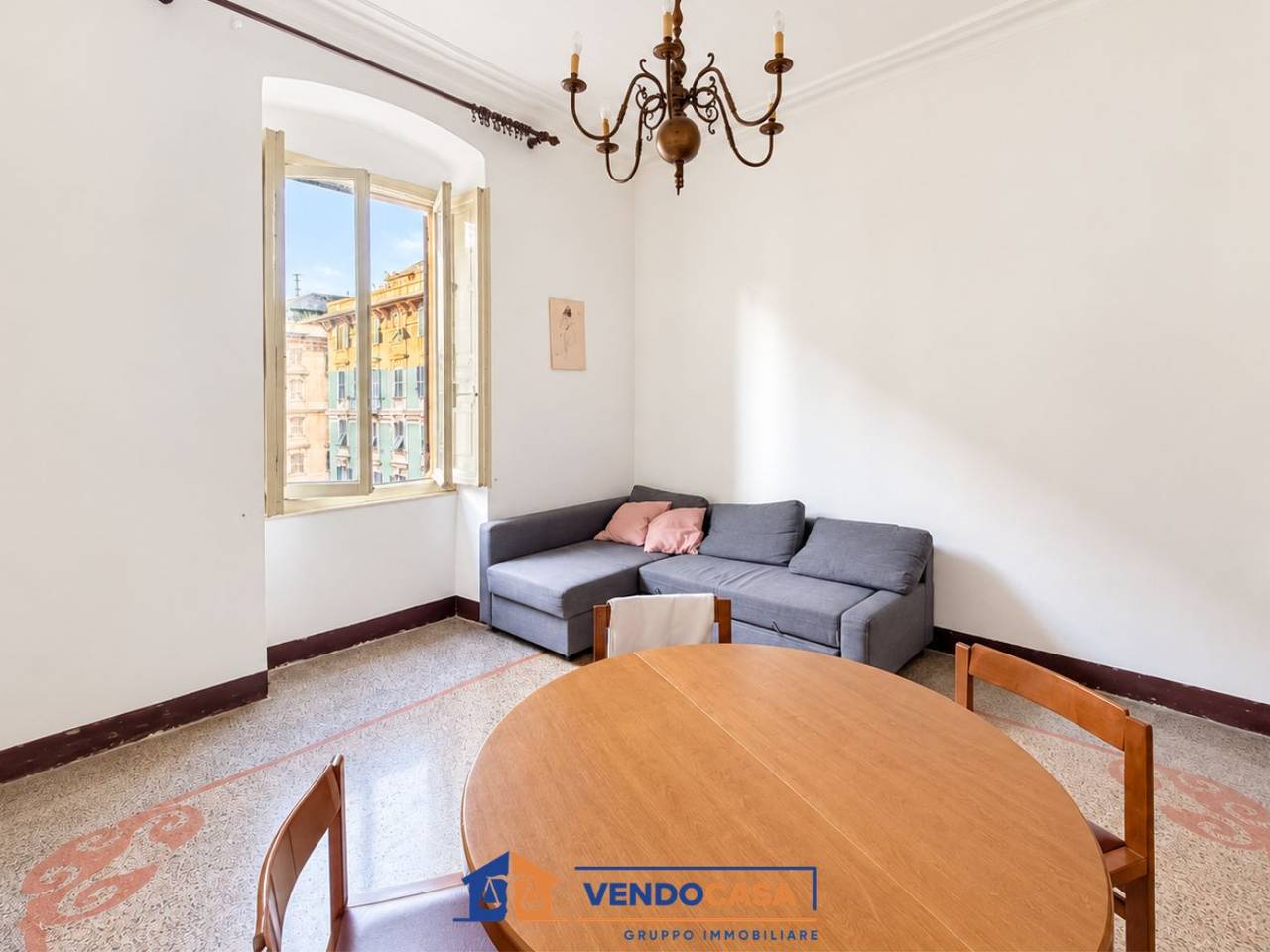 appartamento in vendita a Genova in zona Foce
