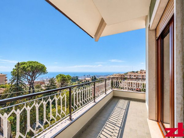 appartamento in vendita a Genova in zona Castelletto