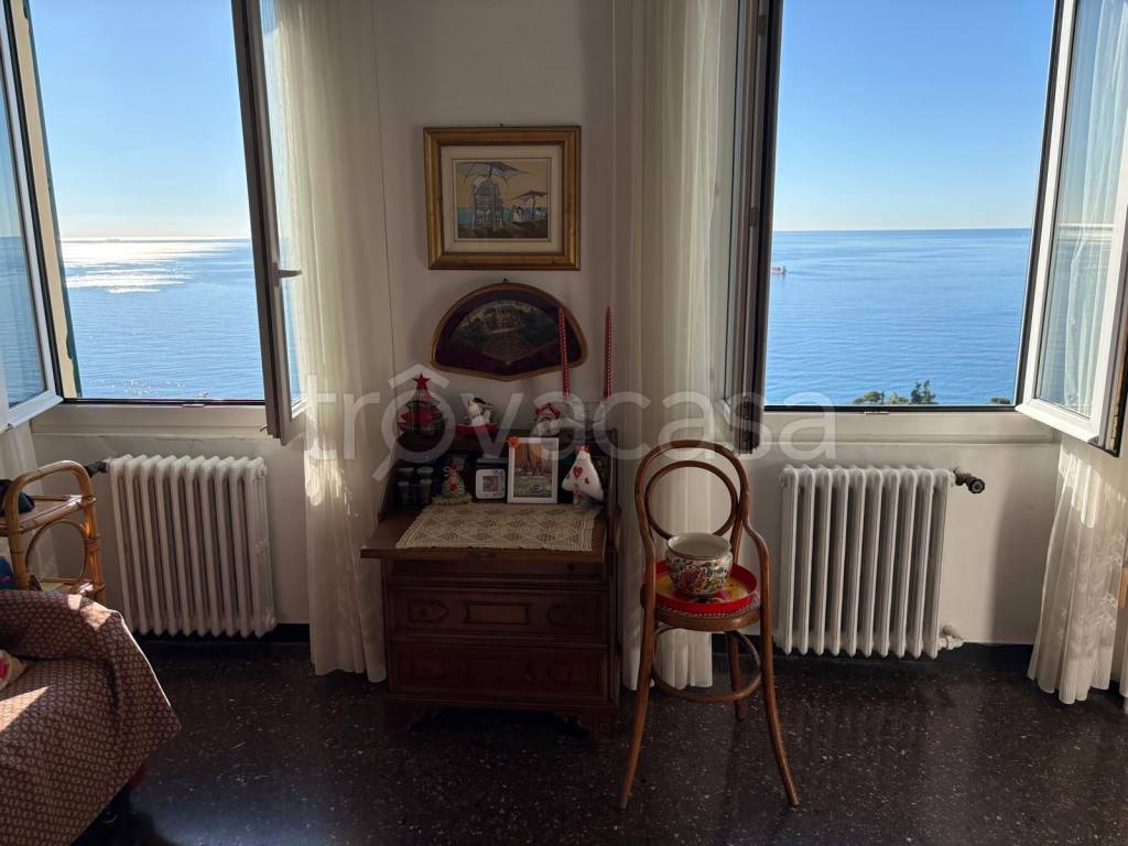 appartamento in vendita a Genova in zona Nervi