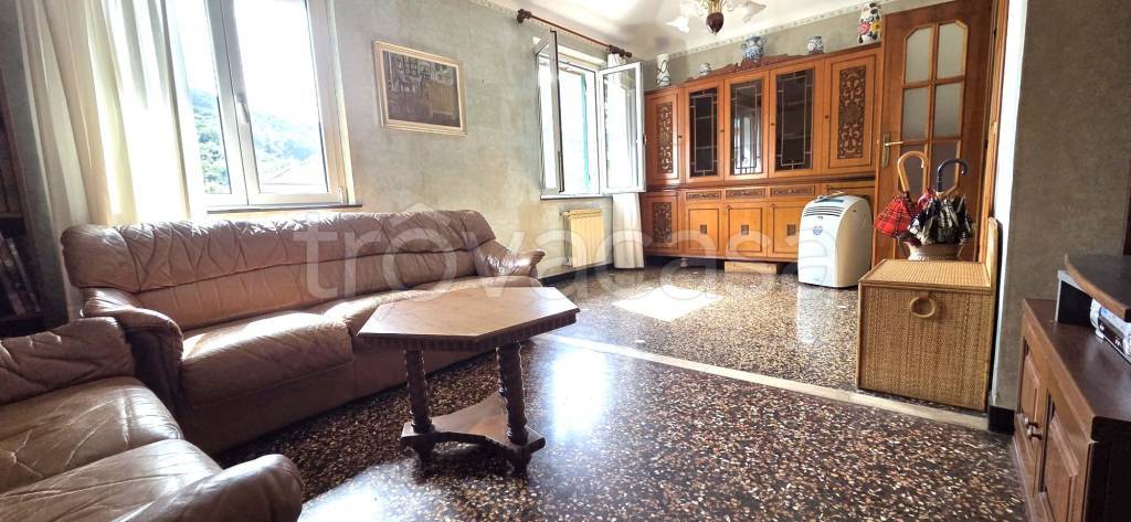 appartamento in vendita a Genova in zona Struppa