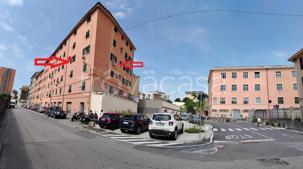 appartamento in vendita a Genova in zona Sampierdarena