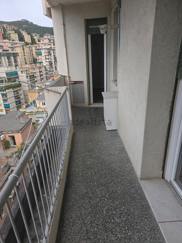 appartamento in vendita a Genova in zona Oregina