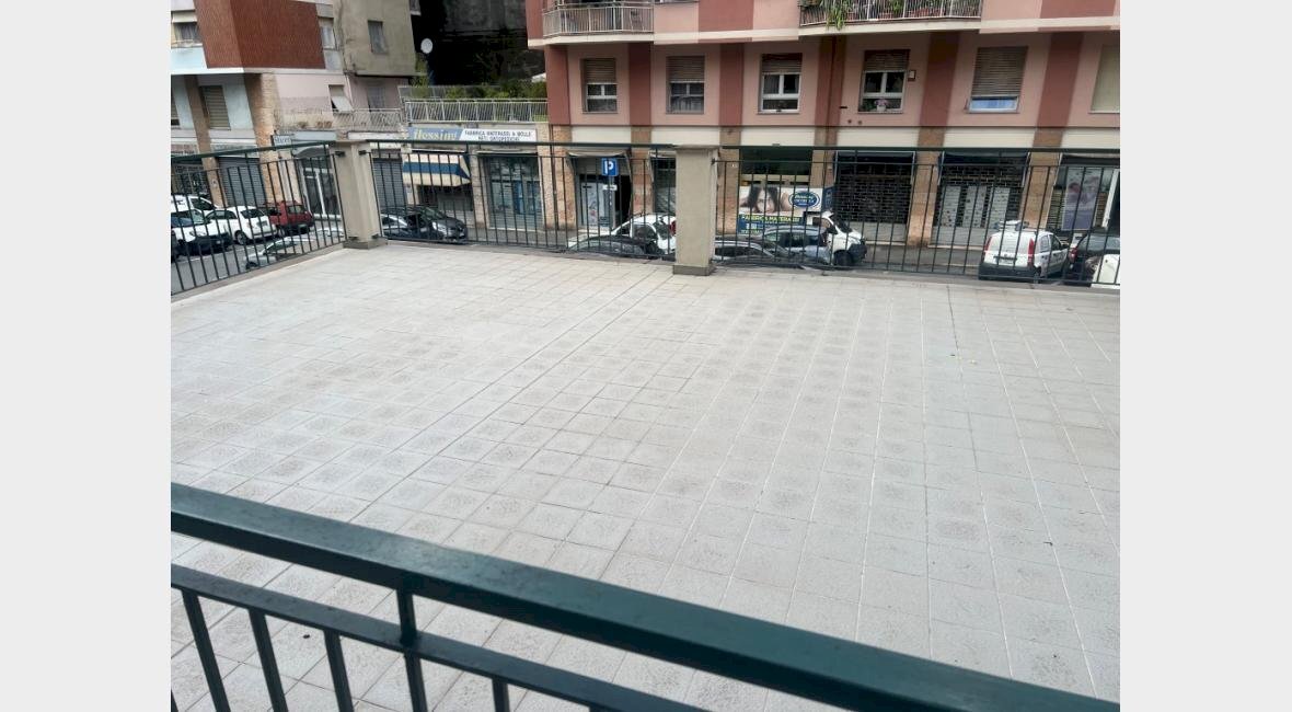 appartamento in vendita a Genova in zona Marassi