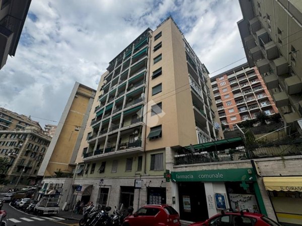appartamento in vendita a Genova in zona Sampierdarena