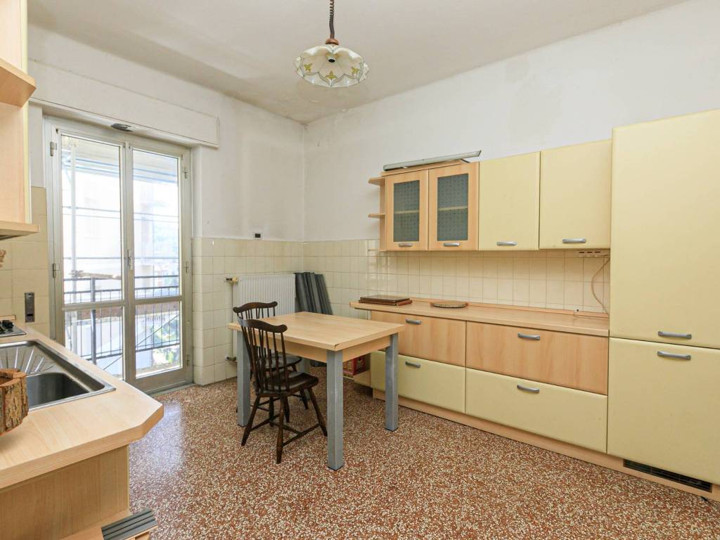 appartamento in vendita a Genova in zona Pontedecimo