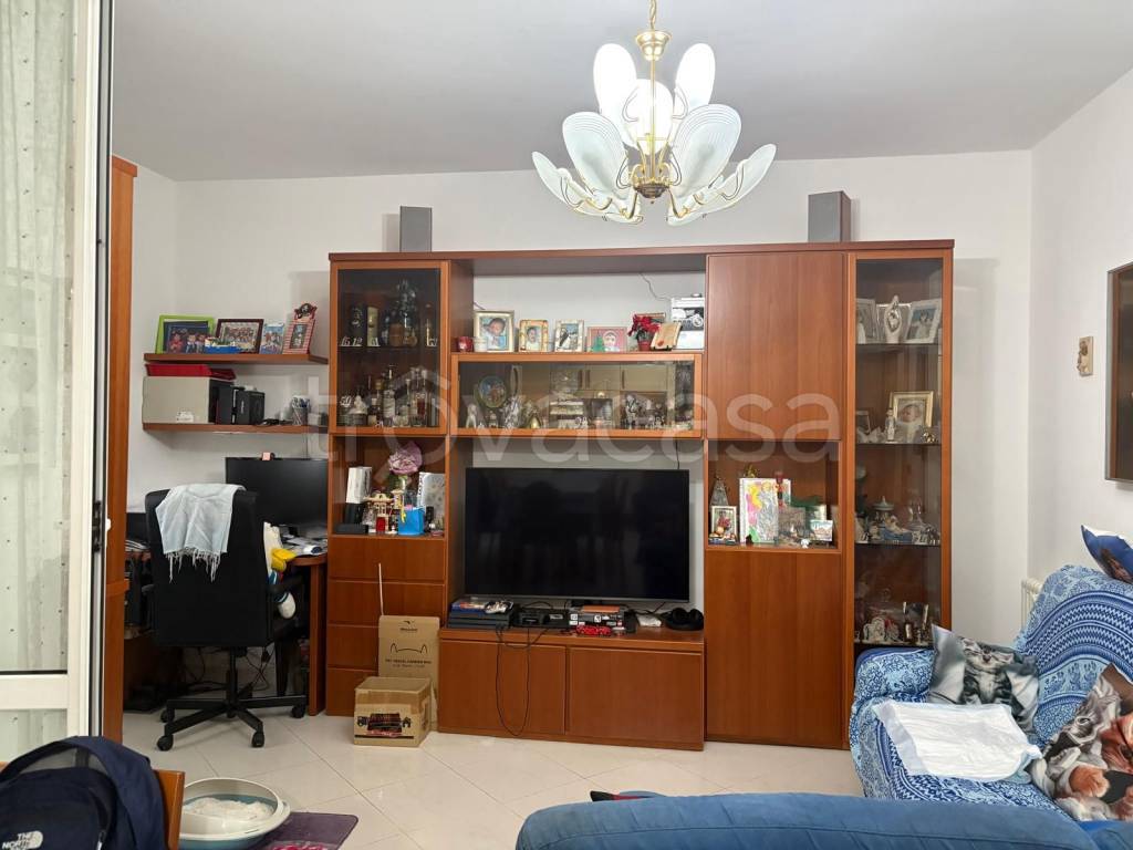 appartamento in vendita a Genova in zona Palmaro / Pra'