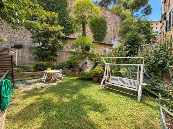 appartamento in vendita a Genova in zona Castelletto