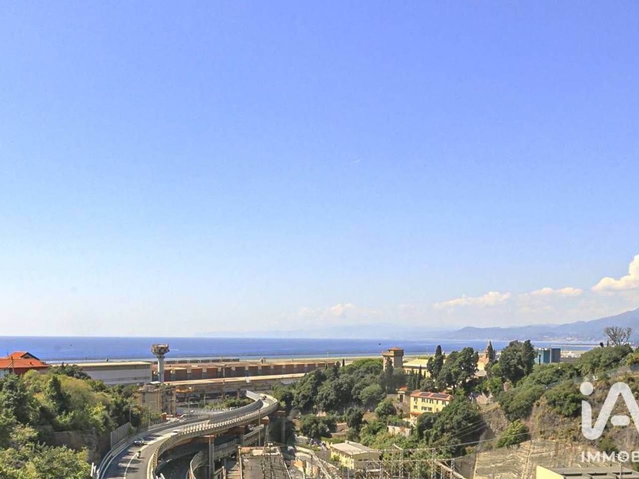 appartamento in vendita a Genova in zona Cornigliano