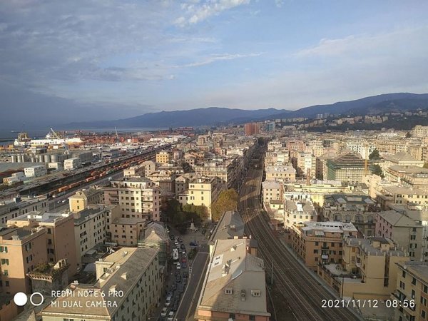 ufficio in vendita a Genova in zona San Benigno
