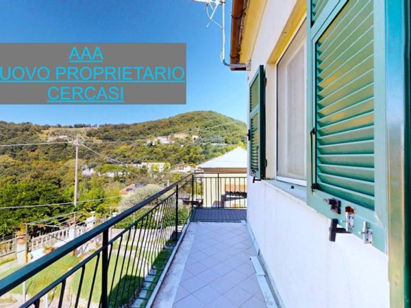 casa indipendente in vendita a Genova