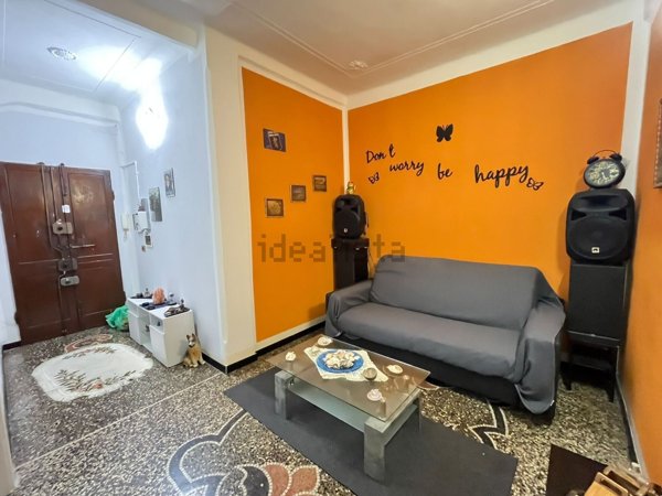 appartamento in vendita a Genova in zona Bolzaneto