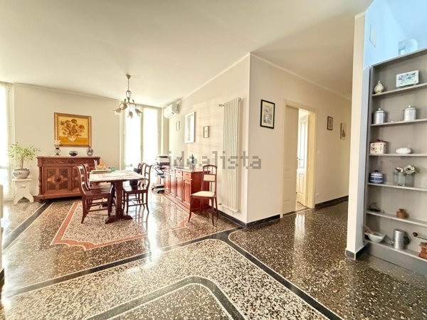 appartamento in vendita a Genova in zona Certosa