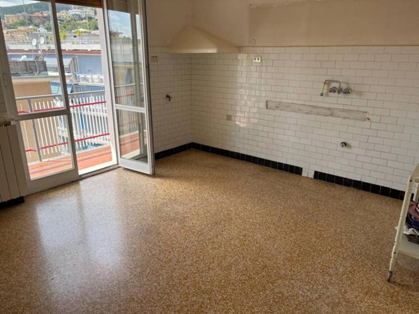 appartamento in vendita a Genova in zona Pegli
