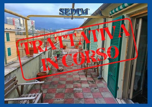 appartamento in vendita a Genova in zona Foce