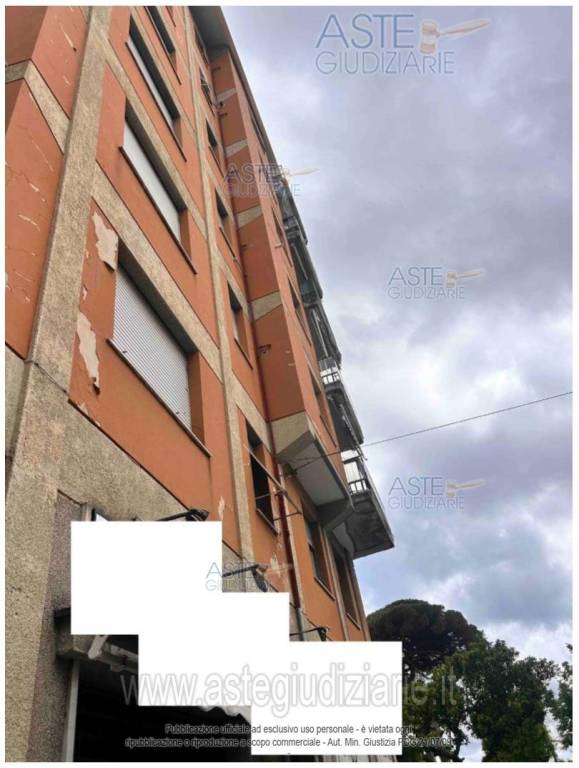appartamento in vendita a Genova in zona Sestri Ponente