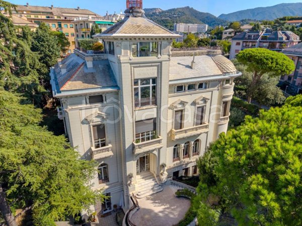 appartamento in vendita a Genova in zona Albaro