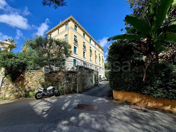 appartamento in vendita a Genova in zona Albaro