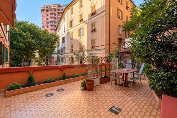 appartamento in vendita a Genova in zona Castelletto