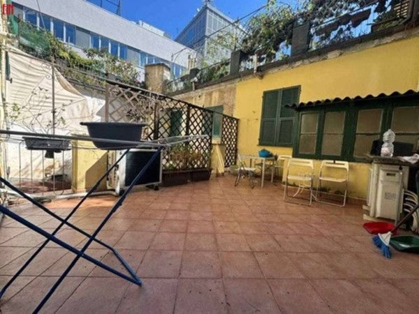 appartamento in vendita a Genova in zona Sestri Ponente