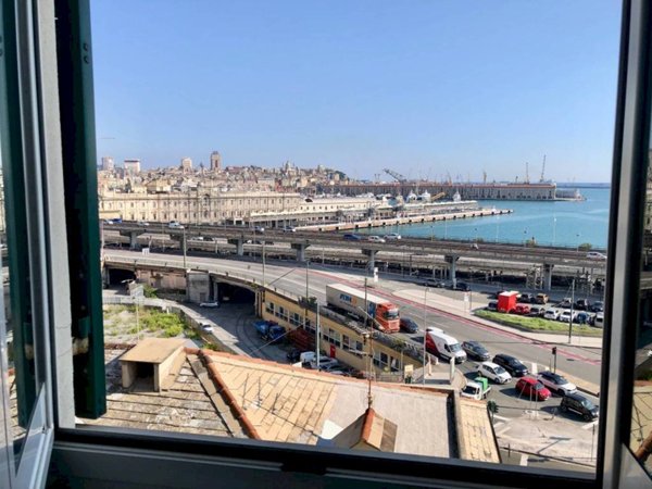 appartamento in vendita a Genova in zona DiNegro