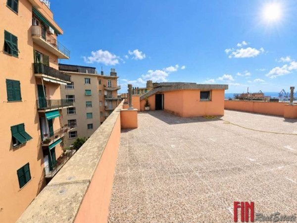 appartamento in vendita a Genova in zona Cornigliano