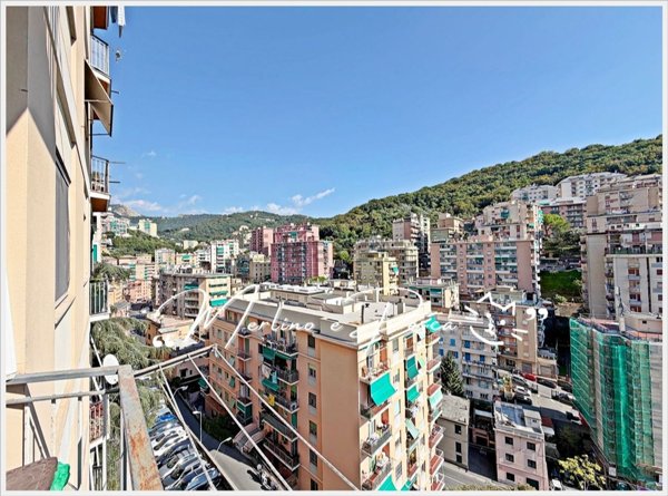 appartamento in vendita a Genova in zona Quezzi