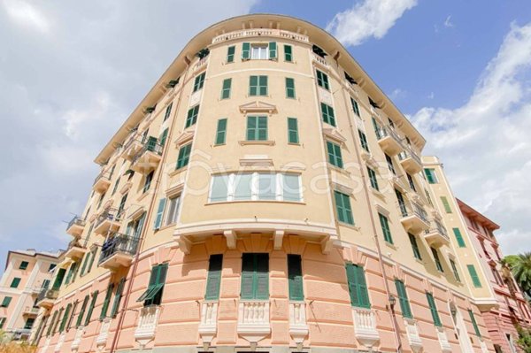 appartamento in vendita a Genova in zona Pegli