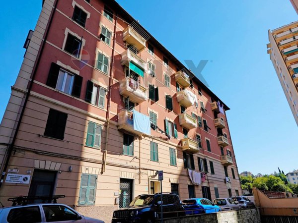appartamento in vendita a Genova in zona Pegli
