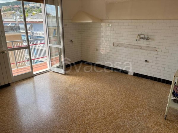 appartamento in vendita a Genova in zona Pegli