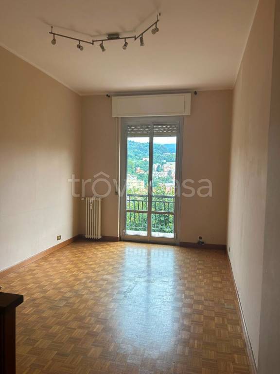 appartamento in vendita a Genova in zona Pontedecimo