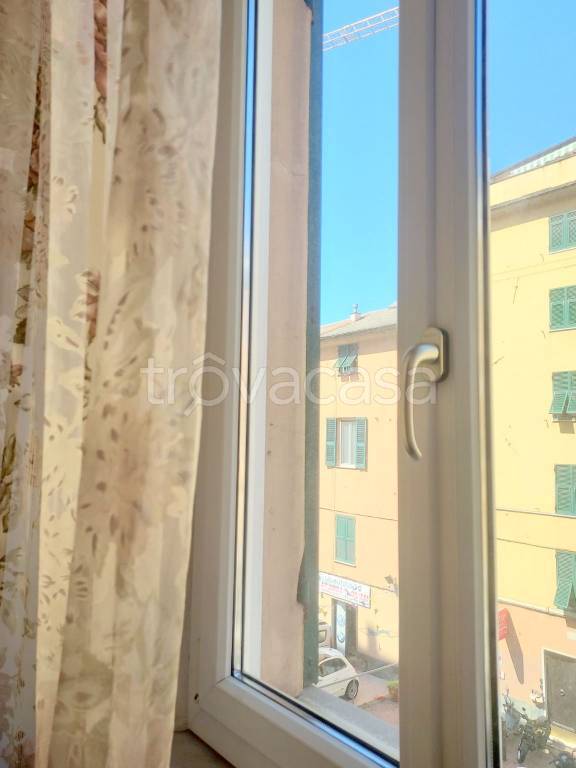 appartamento in vendita a Genova in zona Marassi