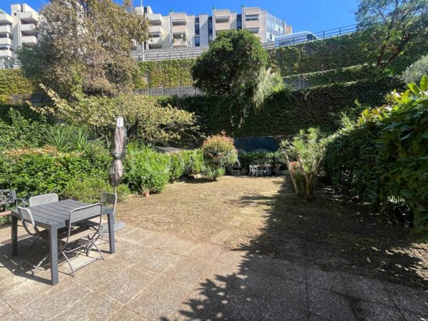 appartamento in vendita a Genova in zona Pegli