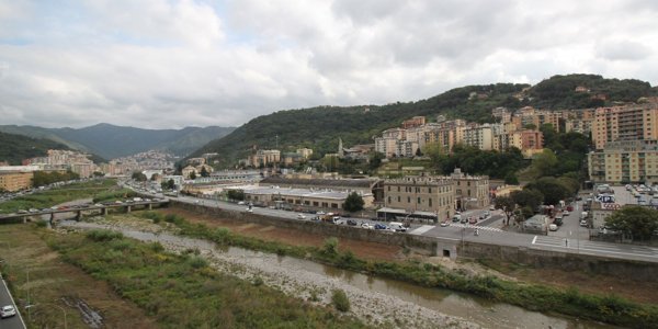 appartamento in vendita a Genova in zona Molassana