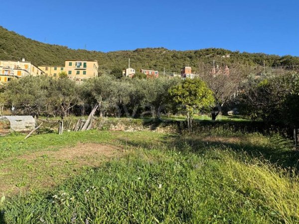 casa indipendente in vendita a Genova in zona Bavari