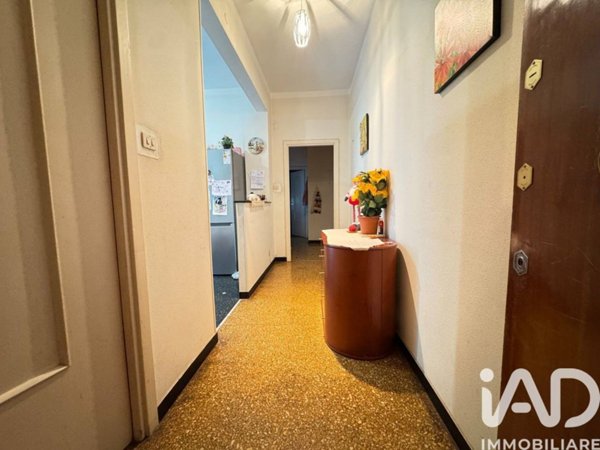appartamento in vendita a Genova in zona Marassi