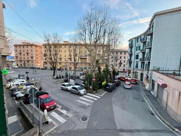 appartamento in vendita a Genova in zona Cornigliano