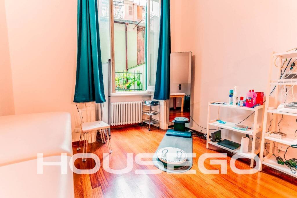 appartamento in vendita a Genova in zona Lagaccio / Granarolo
