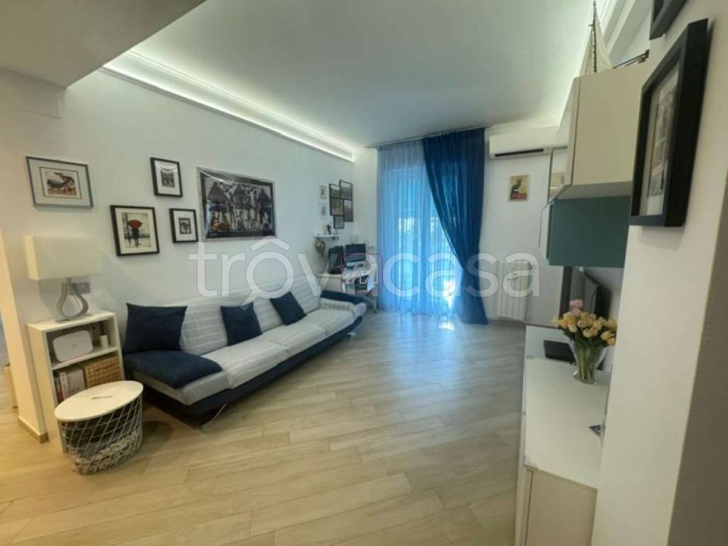 appartamento in vendita a Genova in zona Pegli