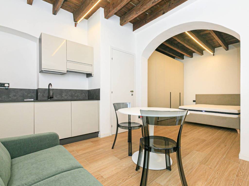 appartamento in vendita a Genova in zona Foce