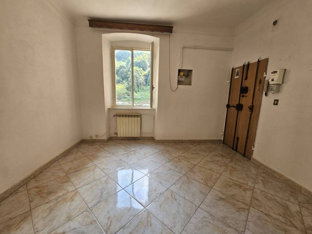 appartamento in vendita a Genova in zona Sampierdarena
