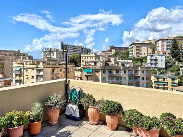 appartamento in vendita a Genova