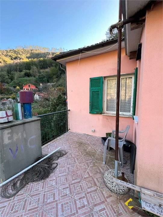 appartamento in vendita a Genova in zona San Vincenzo