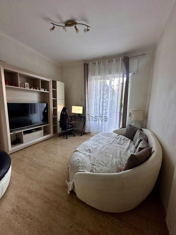 appartamento in vendita a Genova in zona Marassi