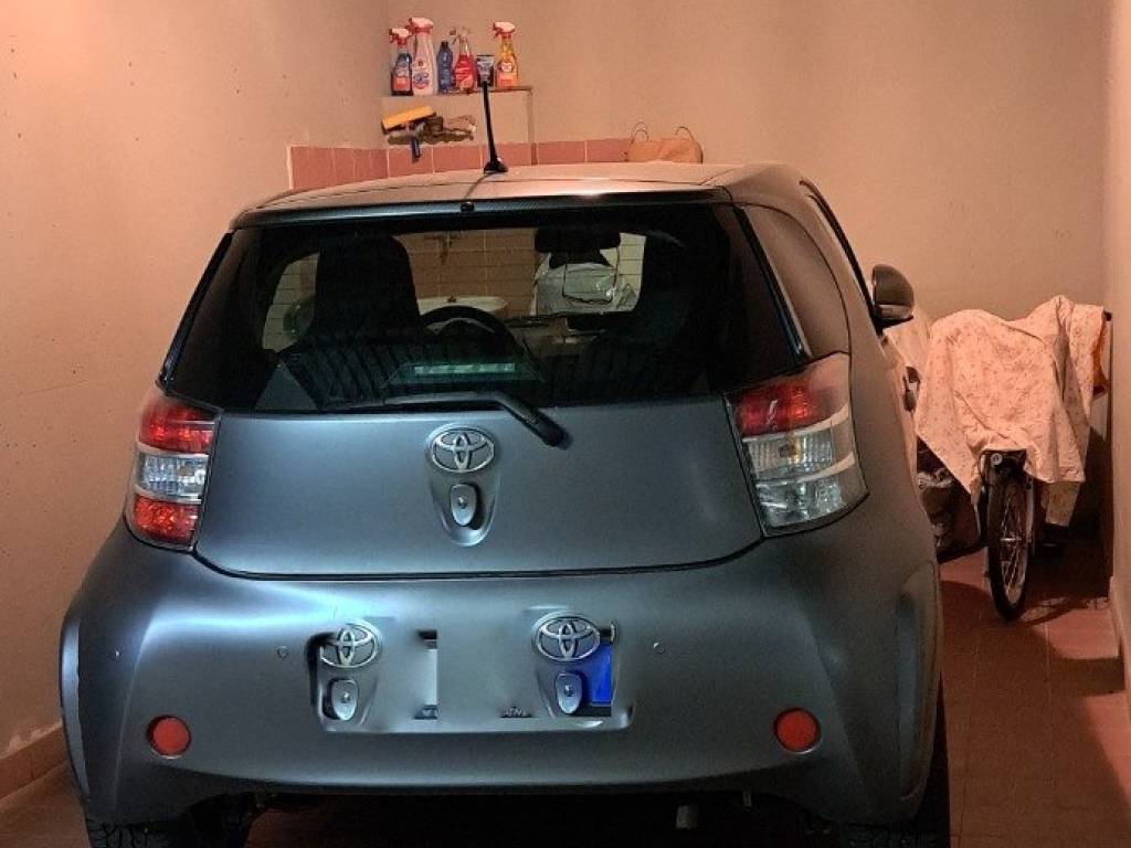 box auto in vendita a Genova in zona Albaro