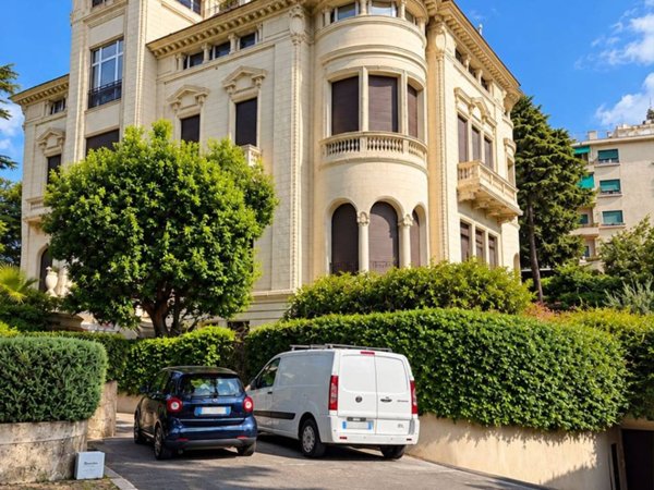 appartamento in vendita a Genova in zona Albaro