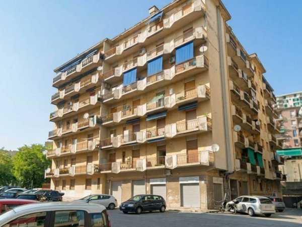 appartamento in vendita a Genova in zona Palmaro / Pra'