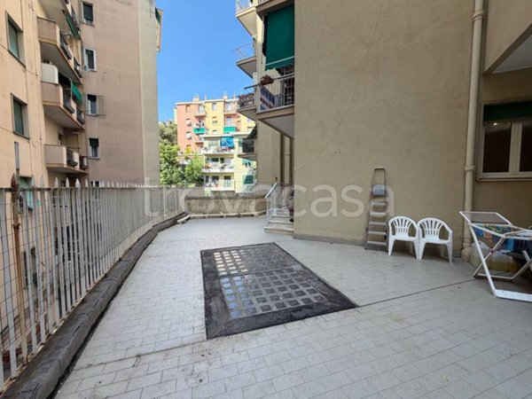 appartamento in vendita a Genova in zona Marassi