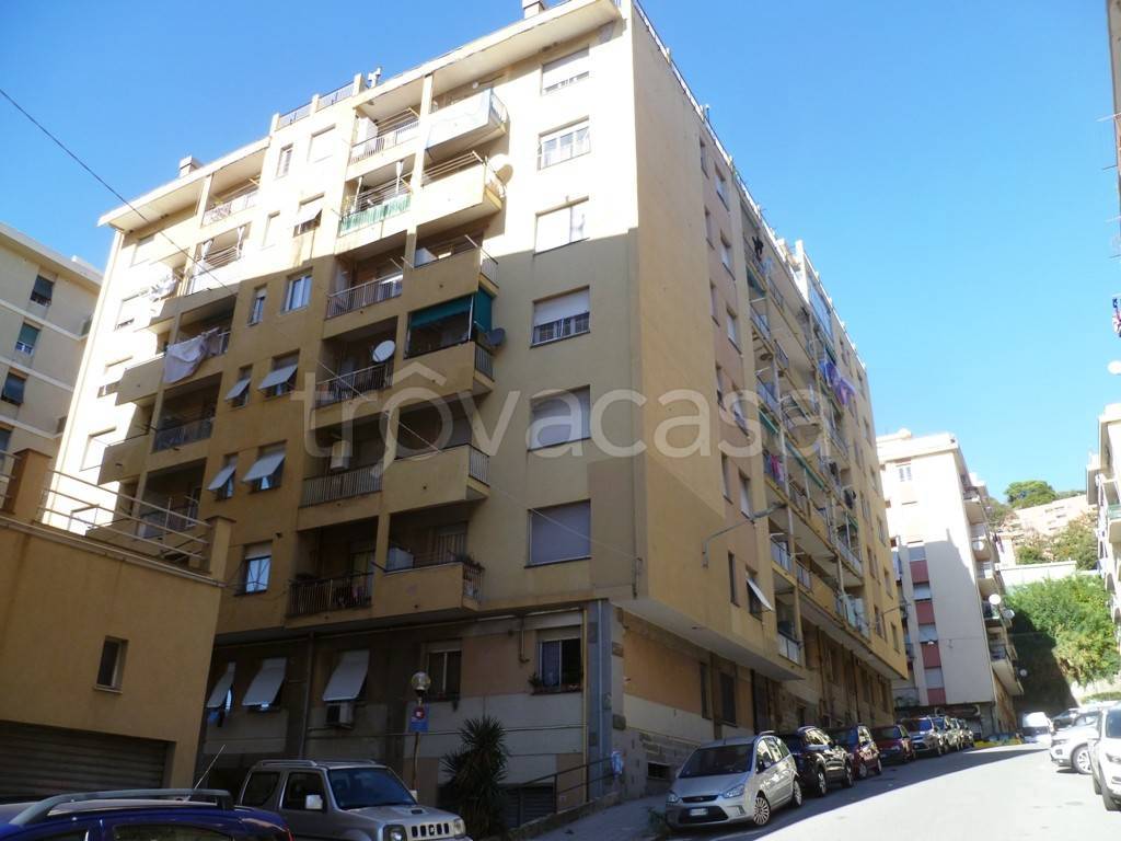 appartamento in vendita a Genova in zona Voltri