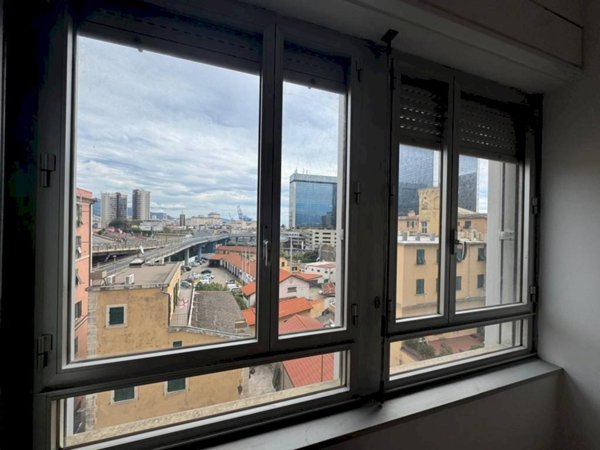 appartamento in vendita a Genova in zona Sampierdarena